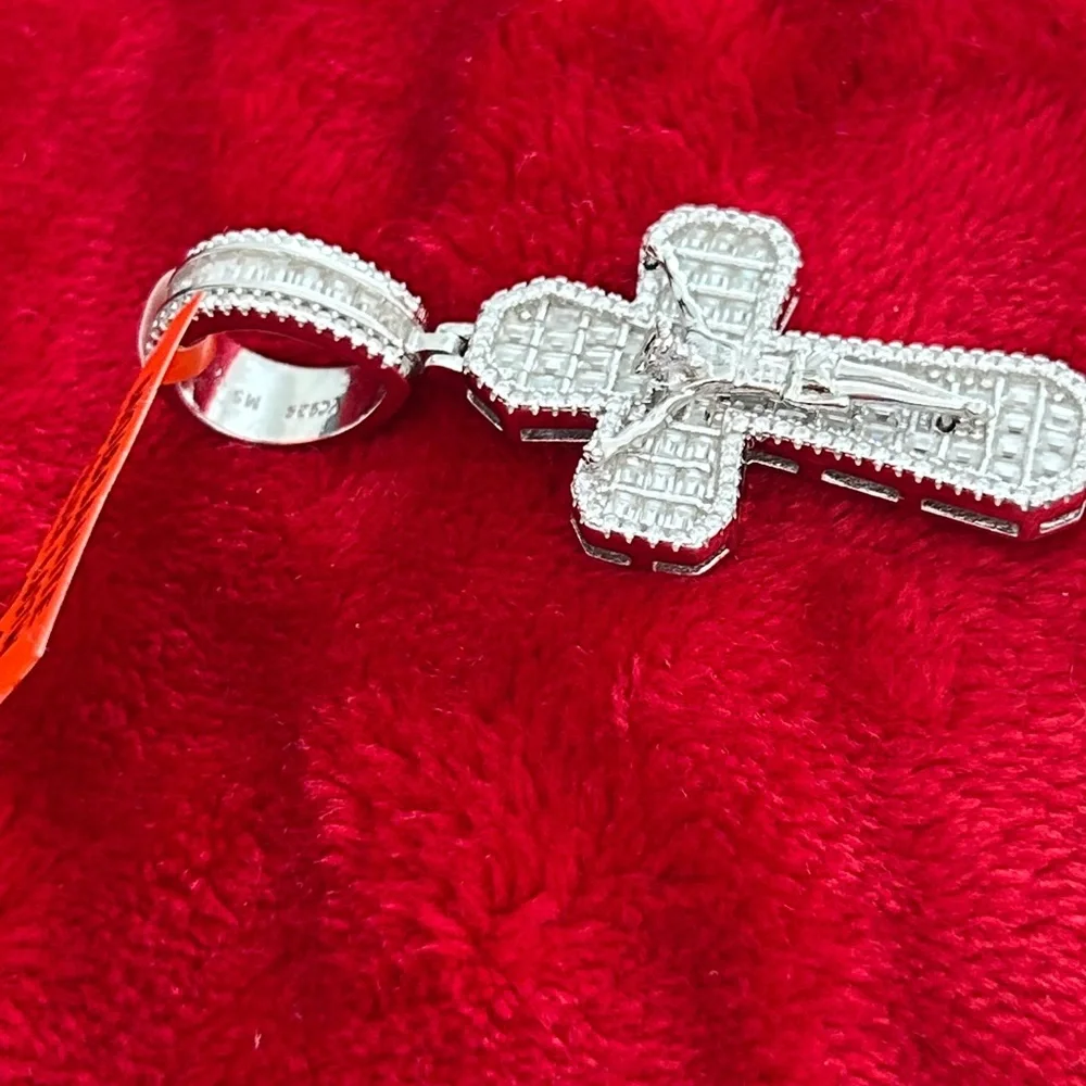 Luxury Moissanite Diamond Jesus Cross Pendant 5.0‎ CTW
